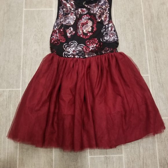 Knit Works Holdiay Red And Black Sequin dress - Picture 4 of 11